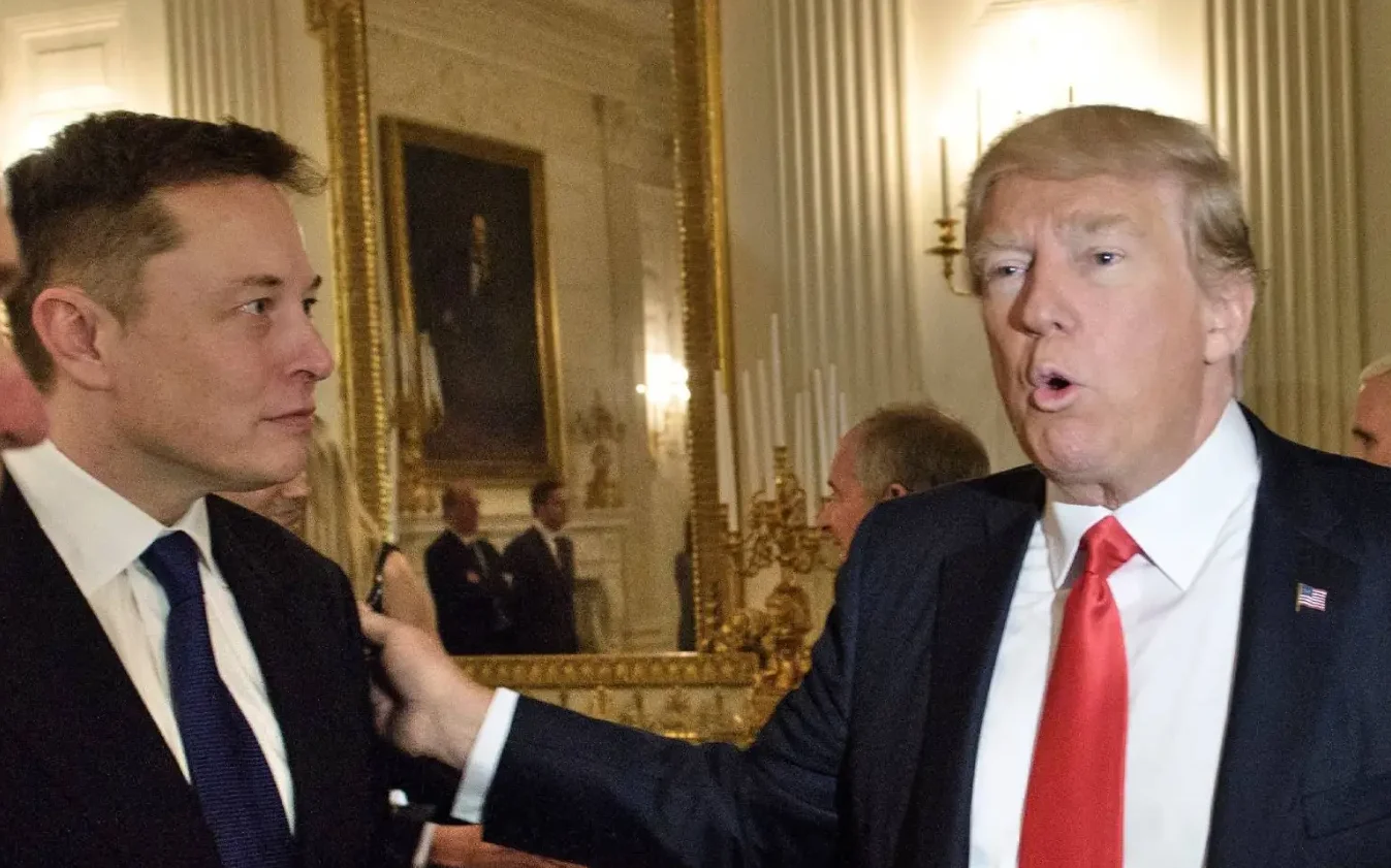 Trump l-a rugat pe Musk să analizeze bugetul Pentagonului.