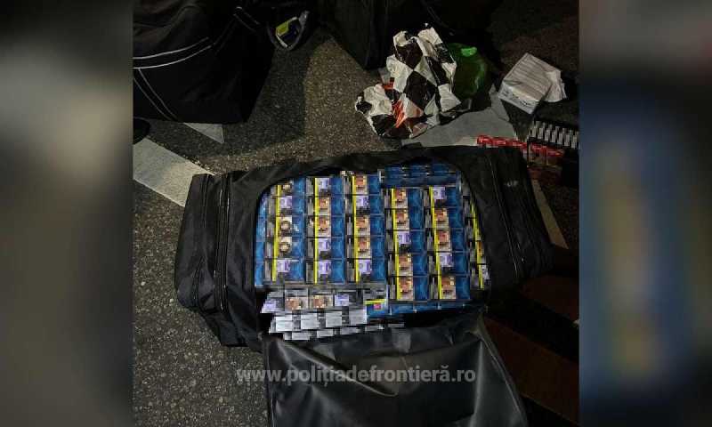 Țigări ascunse în microbuze, confiscate la frontieră