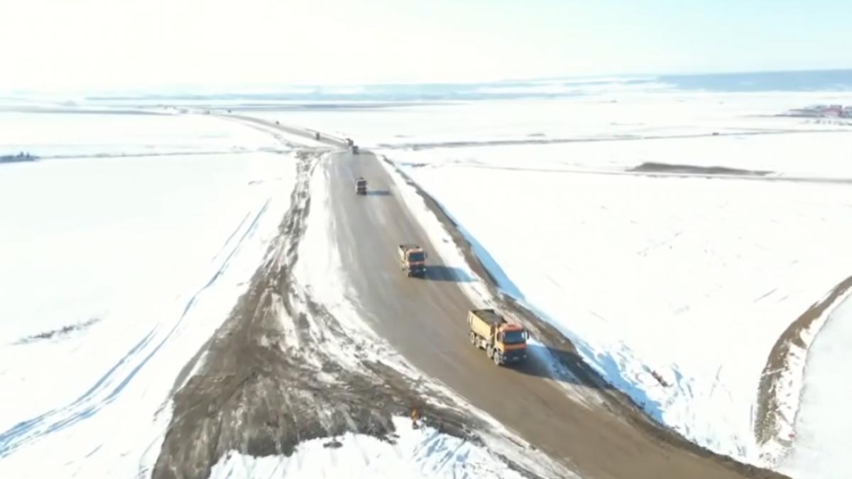 Autostrada Moldovei Lucrările progresează la cele trei tronsoane ale Bacău-Pașcani.