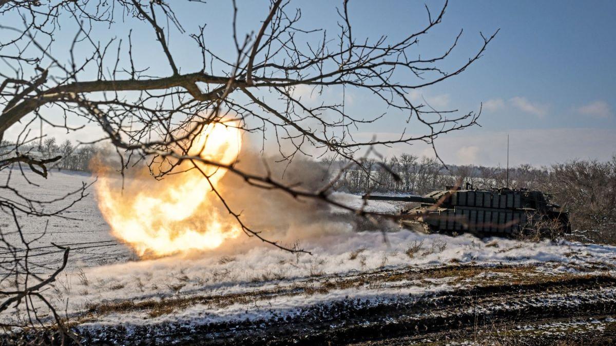 Rușii au bombardat Ucraina cu peste o sută de drone noaptea.