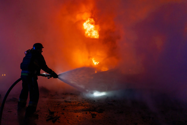 Războiul din Ucraina, ziua  Şeful AIEA avertizează că atacurile Rusiei asupra reţelei energetice a Ucrainei ar putea provoca un accident nuclear / Peste 000 de soldaţi ucraineni ucişi de la începutul războiului, spune Zelenski.